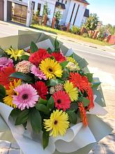 Букет цветов из:  Герберы #REPLACE_PRED# Графском