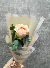 Букет цветов из:  Розы в Графском